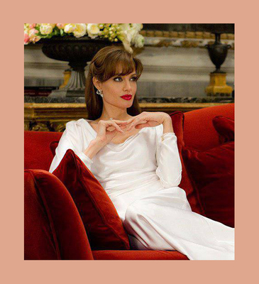 10 образов Анджелины Джоли, которые вошли в историю