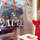 Новый оттенок красного, символы Нового года и скрытые слова-послания: праздничные витрины сети салонов «Пальчики» - то, что поднимает настроение