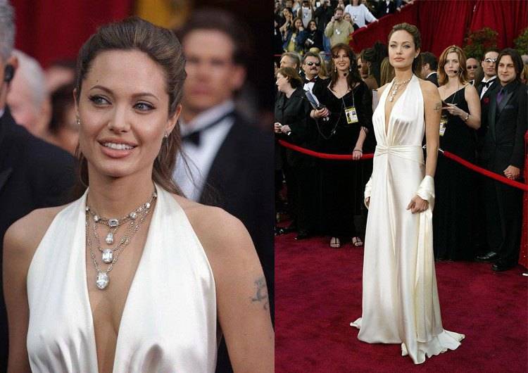 Анджелина Джоли Снимает Платье – Турист (2010)