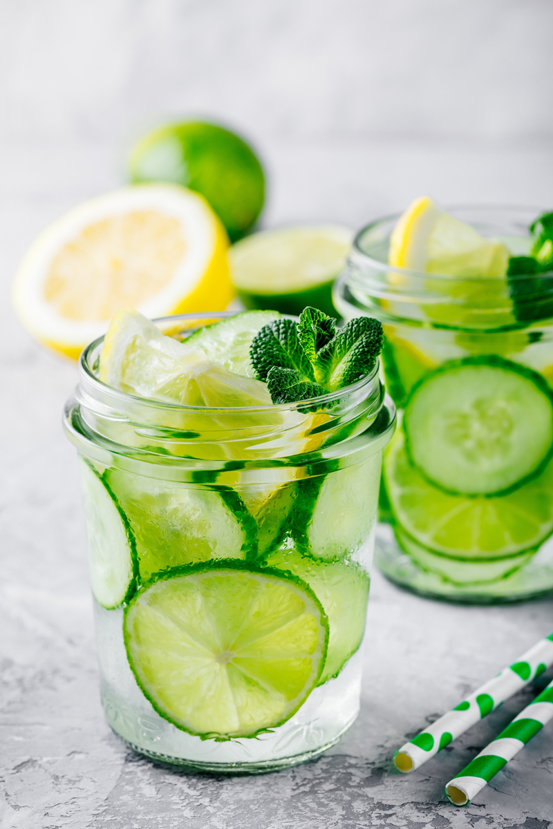 Правда или миф: можно ли пить воду с лимонным соком натощак?