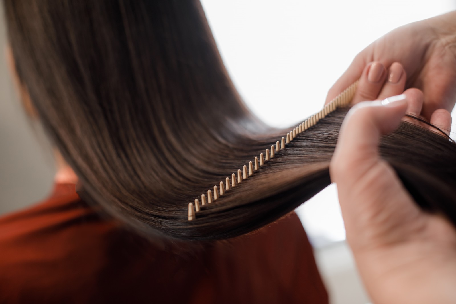 Как распутать волосы из массажки